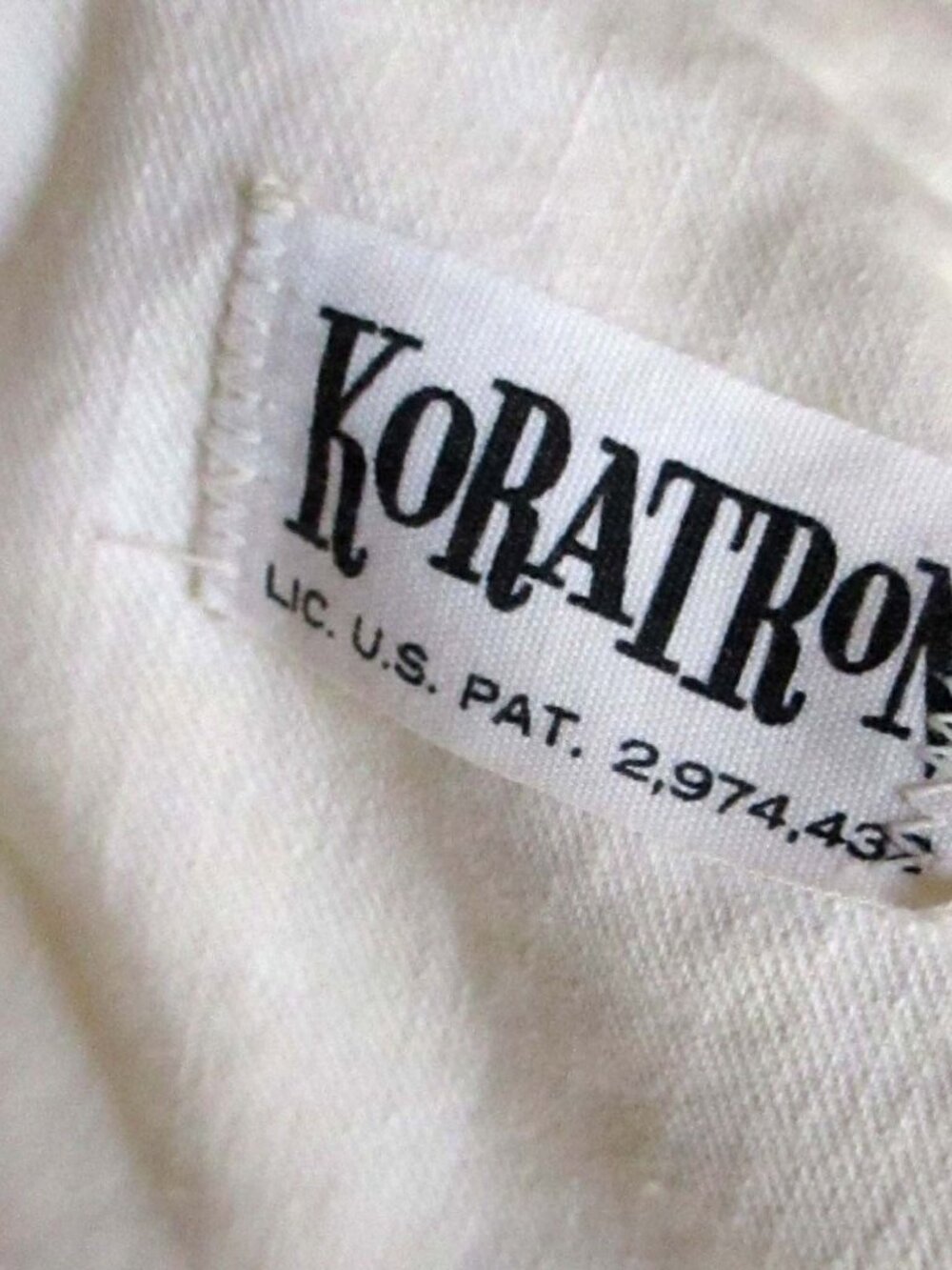 25" 10 BOYS Vintage Shorts THICK KOREATRON IVORY IVY LEAGUE Shorts 1970's